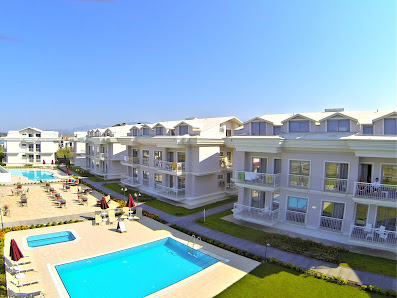 Daphne Residence thumb 7